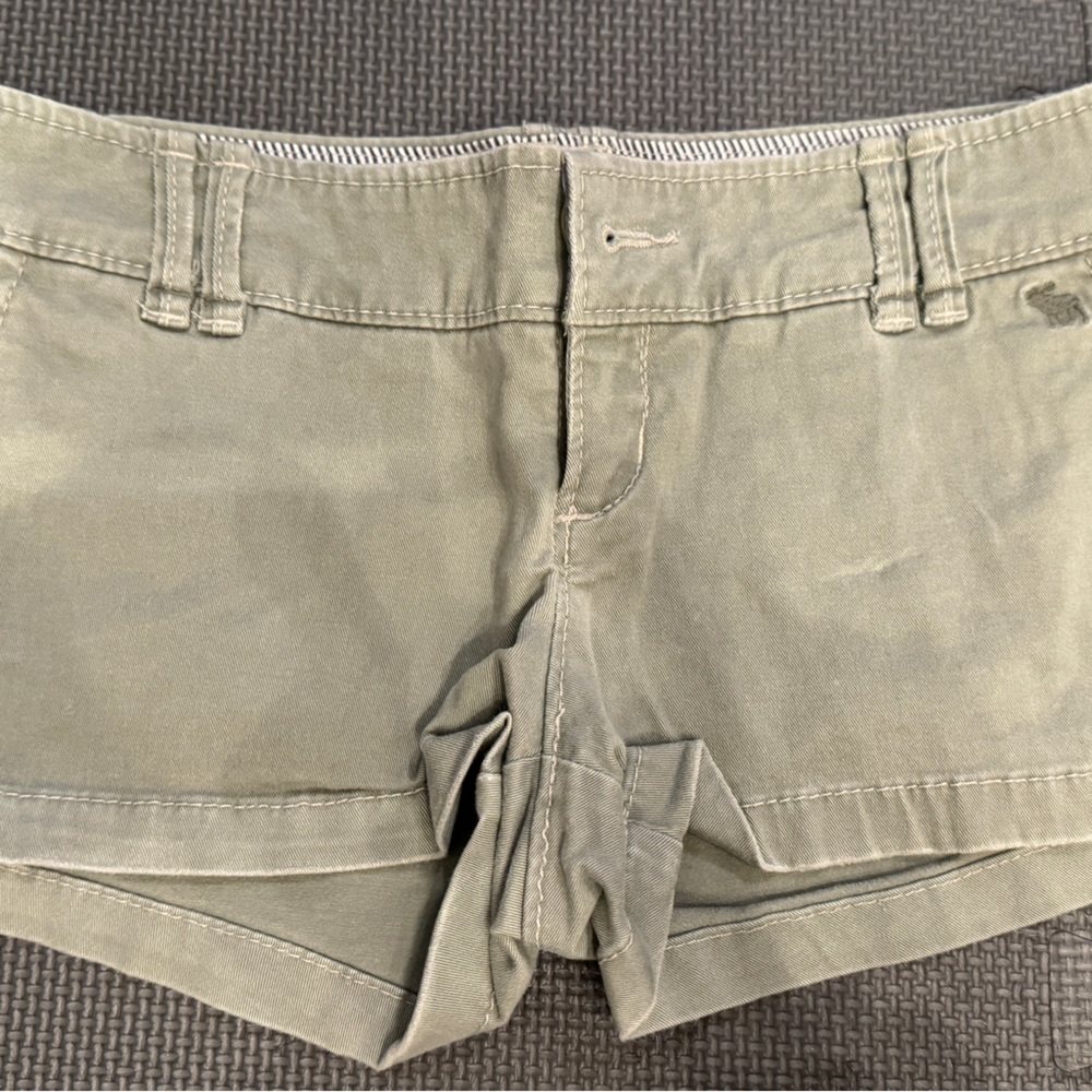 Great condition Abercrombie and fitch shorts size 00